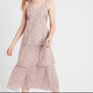 Banana Republic‎ Beige Floral Tiered Maxi Dress Women's Size XS